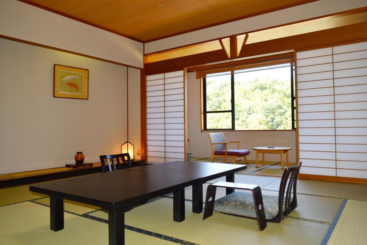 Ryokan Hotel Gyokusen 3*